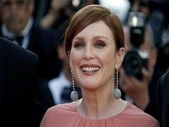 
      
      Julianne Moore gets candid about power of films, building career
      
      