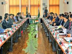 
      
      India, Pakistan to work 'expeditiously' to operationalise...
      
      