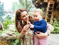 
      
      Kate Middleton receives special gift for Prince Louis at Wimbledon
      
      