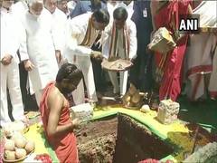 
      
      Hyderabad: KCR lays foundation stone for new Secretariat building
      
      