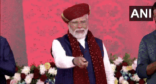 
      
      PM Modi inaugurates, lays foundation stone of multiple developmen
      
      
