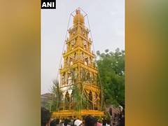 
      
      Defying lockdown, hundreds attend temple event in Kalaburagi
      
      