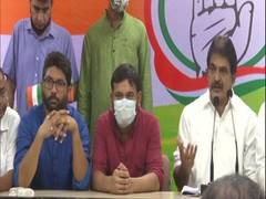 
      
      Kanhaiya Kumar, Jignesh Mewani join Congress
      
      