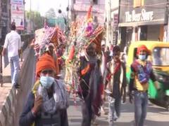 
      
      SC satisfied with UP govt's reply on Kanwar yatra
      
      