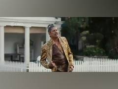 
      
      Kapil Dev channels his inner Ranveer Singh, leaves fans amused
      
      