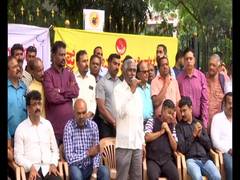 
      
      Bengaluru: Journalists protest against ban on live telecast...
      
      