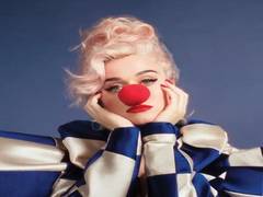 
      
      Katy Perry gives sneak-peak at baby girl's nursery and...
      
      