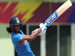 
      
      Women's T20 WC: New Zealand win toss, opt to bowl first...
      
      