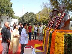 
      
      'Dictator' PM Modi lied to the nation on OROP...
      
      
