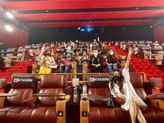 
      
      Kiara Advani catches early show of 'Indoo Ki Jawani' in theatre
      
      