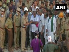 
      
      Kumaraswamy visits Dharwad building collapse site
      
      