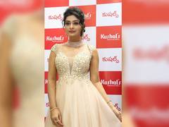 
      
      Tollywood actress Payal Rajput inaugurates Kushal's Fashion...
      
      