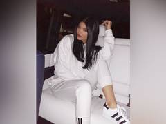 
      
      Kylie Jenner shows off covered up Tyga tattoo after denying...
      
      