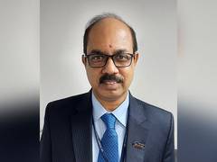 
      
      LIC Housing Finance Q4 profit surges 180 per cent to Rs 1,118 cr
      
      
