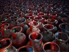 
      
      LPG non-subsidised cylinder price slashed: Rs. 581.50 in Delhi now
      
      