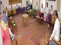 
      
      Representatives of Kashmiri Pandit delegations call on J-K Lt...
      
      