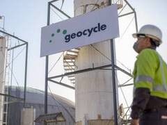 
      
      Geocycle using bubble curtain technology to stop plastic from...
      
      