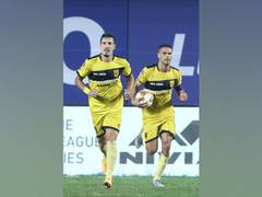 
      
      ISL 7: Hyderabad level in late drama leaving Bengaluru frustrated
      
      