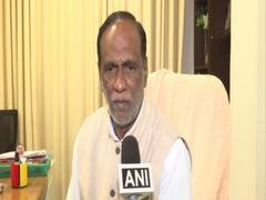 
      
      Telangana CM is supporting middlemen, not famers: BJP
      
      