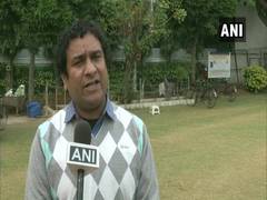 
      
      IRS officer uses waste plastic bottles to create vertical...
      
      