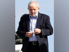 
      
      Brazil's ex-president Lula leads election polls
      
      