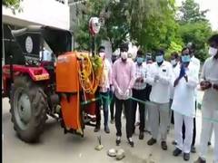 
      
      Andhra Pradesh MLA washes feet of sanitation workers
      
      