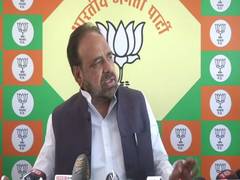 
      
      Unprincipled Kamal Nath govt was bound to face trouble...
      
      