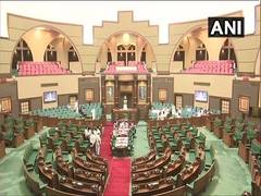
      
      Madhya Pradesh floor test: Congress, BJP issue whips to their MLAs
      
      