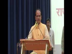
      
      Shivraj Singh Chouhan takes oath Madhya Pradesh CM
      
      