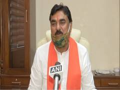 
      
      MP minister demands CBI probe against Sonia, Rahul Gandhi,...
      
      