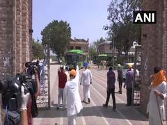 
      
      Around 210 people stranded at a Delhi Gurdwara being shifted
      
      