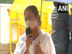 
      
      PM should call an all-party meeting on Pegasus issue: Mamata...
      
      