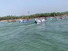 
      
      Hundreds travel by boats to join massive anti-CAA protest in...
      
      