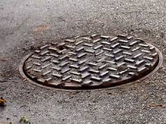 
      
      Surat: Open manhole claims life of 7-yr-old boy
      
      