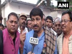 
      
      Manoj Tiwari calls Rahul 'mentally disturbed'
      
      