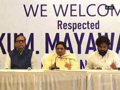 
      
      BSP's new ally Pawan Kalyan roots for Mayawati as PM
      
      