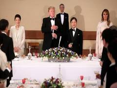 
      
      Melania Trump gifts fountain pen to Empress Masako
      
      