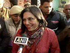 
      
      Director Mira Nair  plans re-release of 'Mississippi Masala'...
      
      