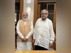 
      
      PM condoles death of ace investor Rakesh Jhunjhunwala
      
      