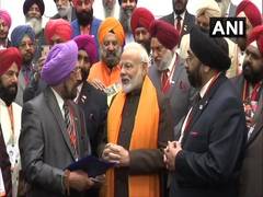 
      
      Sikh community in Houston thank 'Tiger' PM Modi for...
      
      