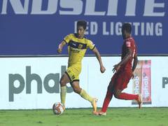 
      
      ISL 7: Hyderabad, NEUFC share spoils in goalless stalemate
      
      