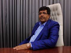 
      
      Prithviraj Kothari, National President of IBJA welcomes...
      
      