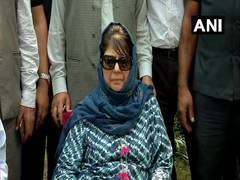 
      
      J-K: 10-member PDP delegation to meet Mufti tomorrow
      
      