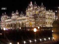 
      
      Mysore palace closed after employee's relative tests COVID-19...
      
      