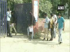
      
      COVID-19: Students arrive at test centres for NEET re-exam
      
      