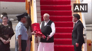 
      
      PM Modi arrives in Vientiane, Laos
      
      