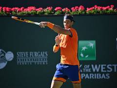 
      
      Rafael Nadal suffers stress fracture in rib, out for up to 6 weeks
      
      