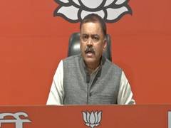 
      
      BJP accuses Congress of duplicity, politics of expediency over CAA
      
      