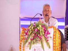 
      
      Bihar: Nitish thanks contributors for donating to CM relief fund
      
      