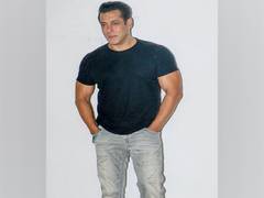 
      
      Salman Khan shares note requesting fans to not burst...
      
      